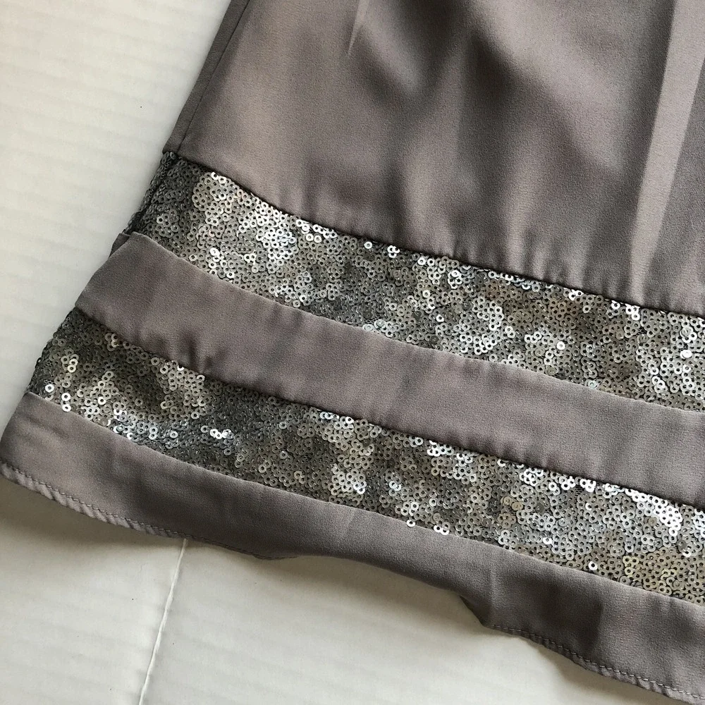 Downeast Gray Silver Sequin Stripe Skirt Knee Length Sz L A3216